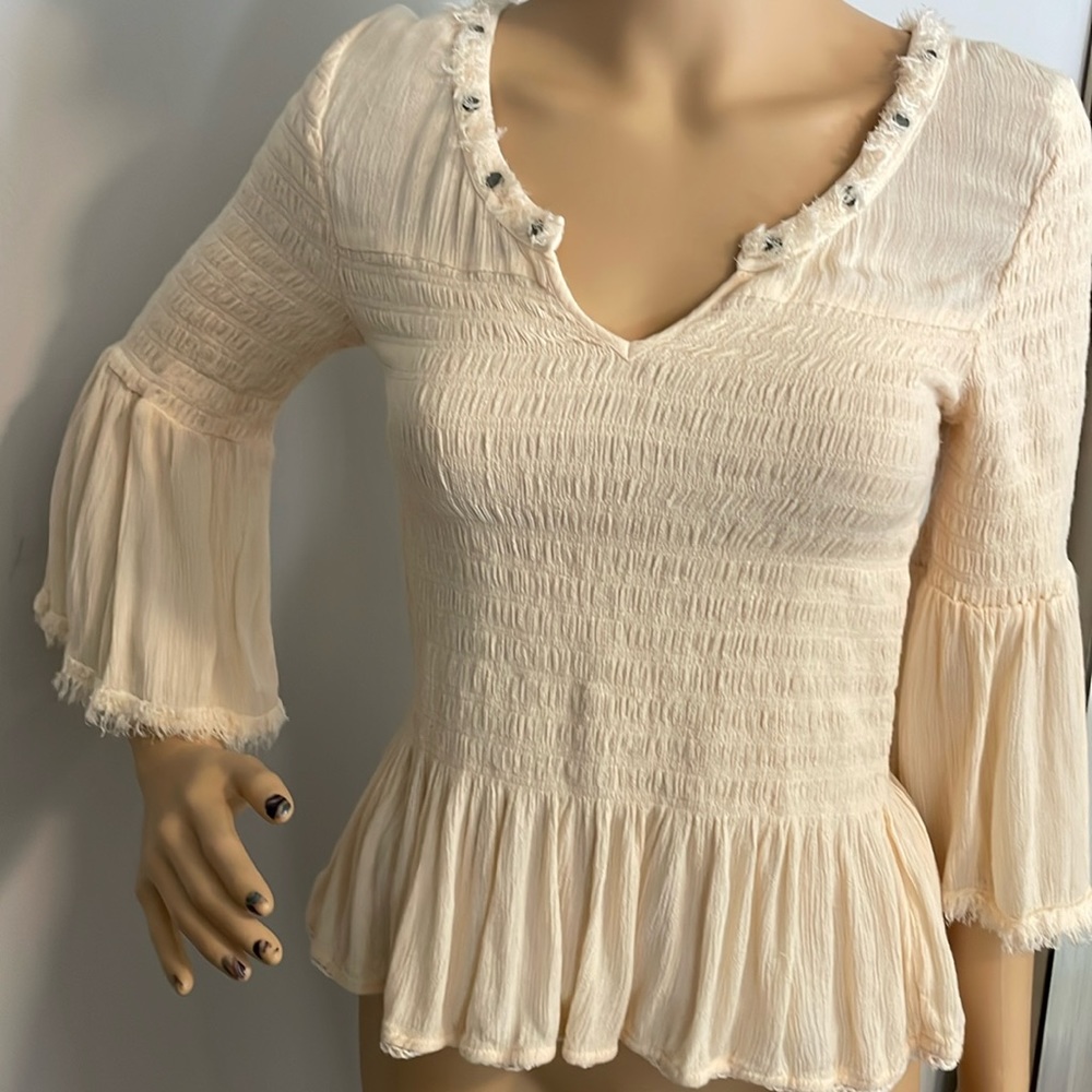 Free People Top Sugar Magnolia Peasant Top Ivory Tea Bell Sleeve Smocked Small